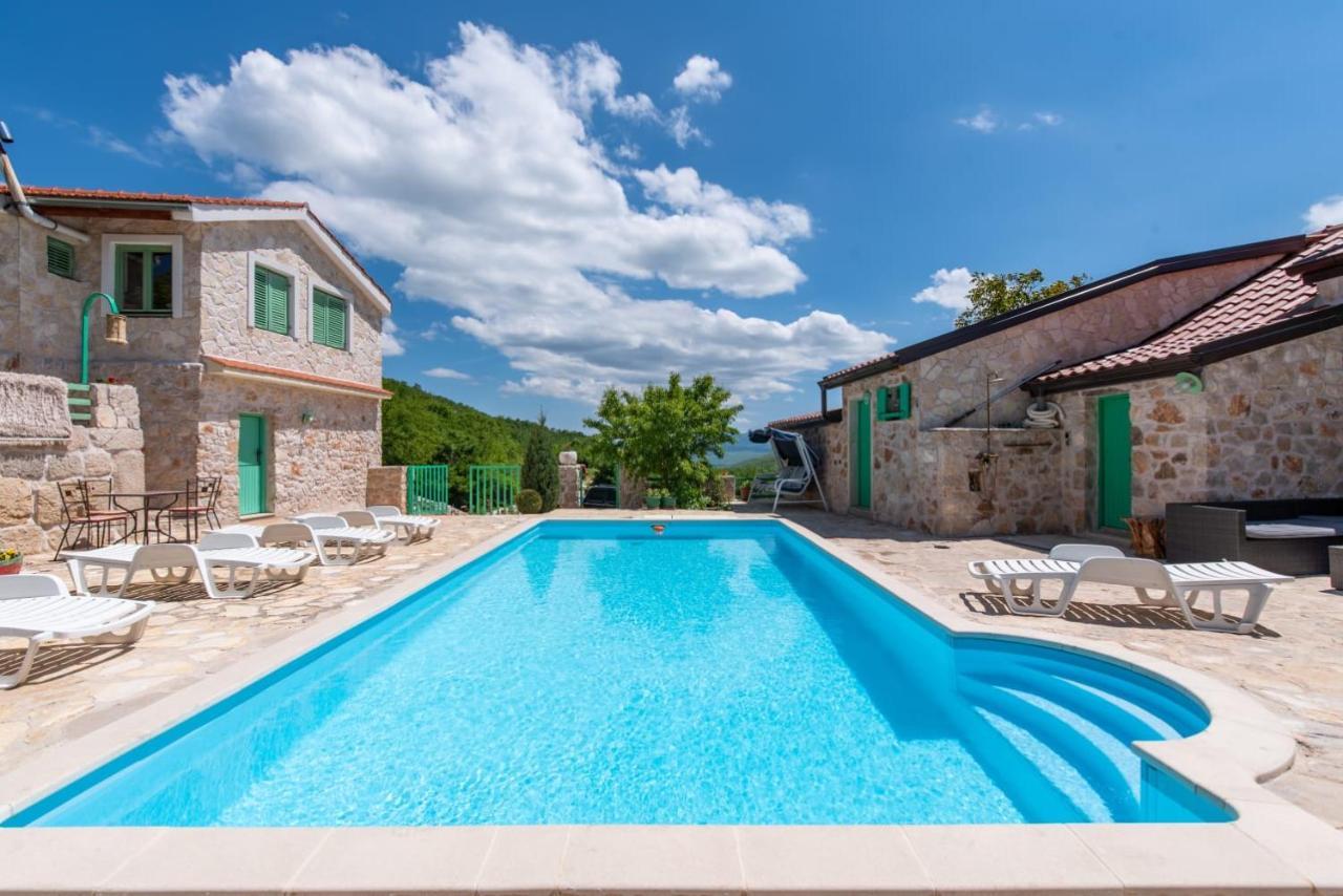 Villa Pristinus Krstatice Extérieur photo